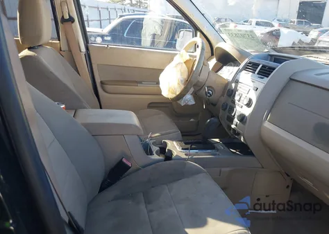 2011 Ford Escape Xlt z USA, uszkodzony, nr VIN 1FMCU0D75BKA57502